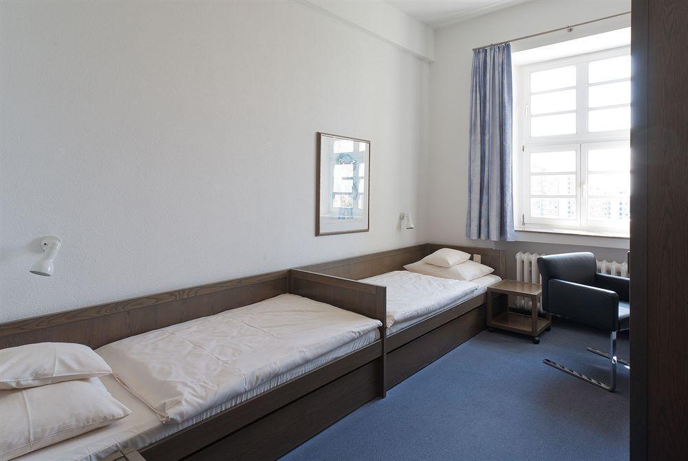Hotel Kardinal Schulte Haus Bergisch Gladbach Exterior foto
